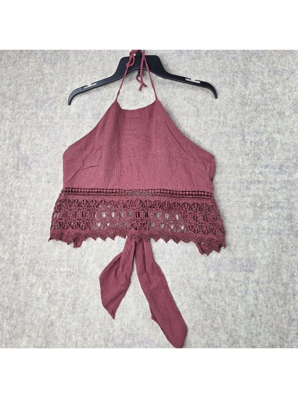 American Eagle Womens Lace Trim Halter Top M/M Viscose Polyester